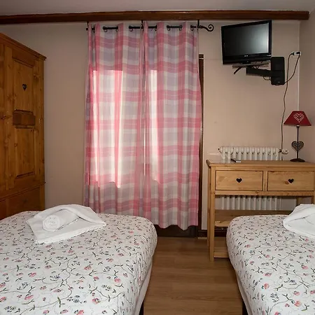 Le Cairn Szálloda Les Deux Alpes
