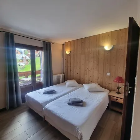 Le Cairn Hotel