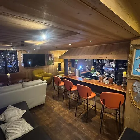 Hotel Logis Le Cairn Les Deux Alpes