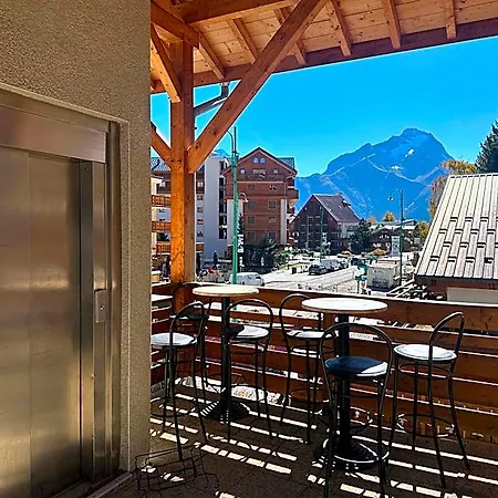 Hotel Logis Le Cairn