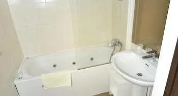Hotel Logis Le Cairn 3*